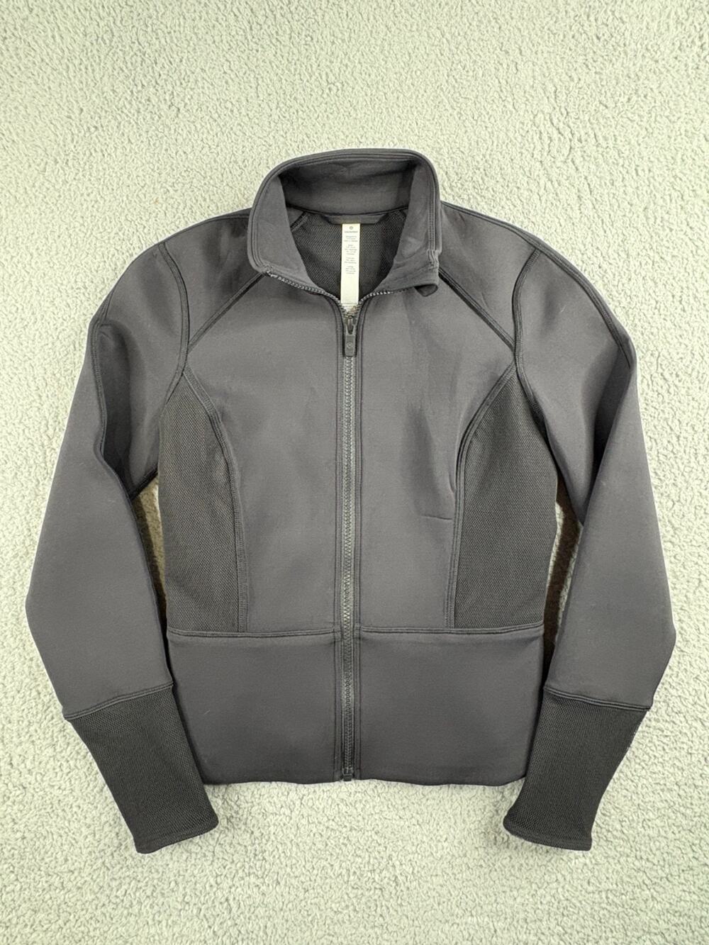 Lululemon Front And Centre Jacket Women's Size D4 Black Ribbed Cuffs Athletic